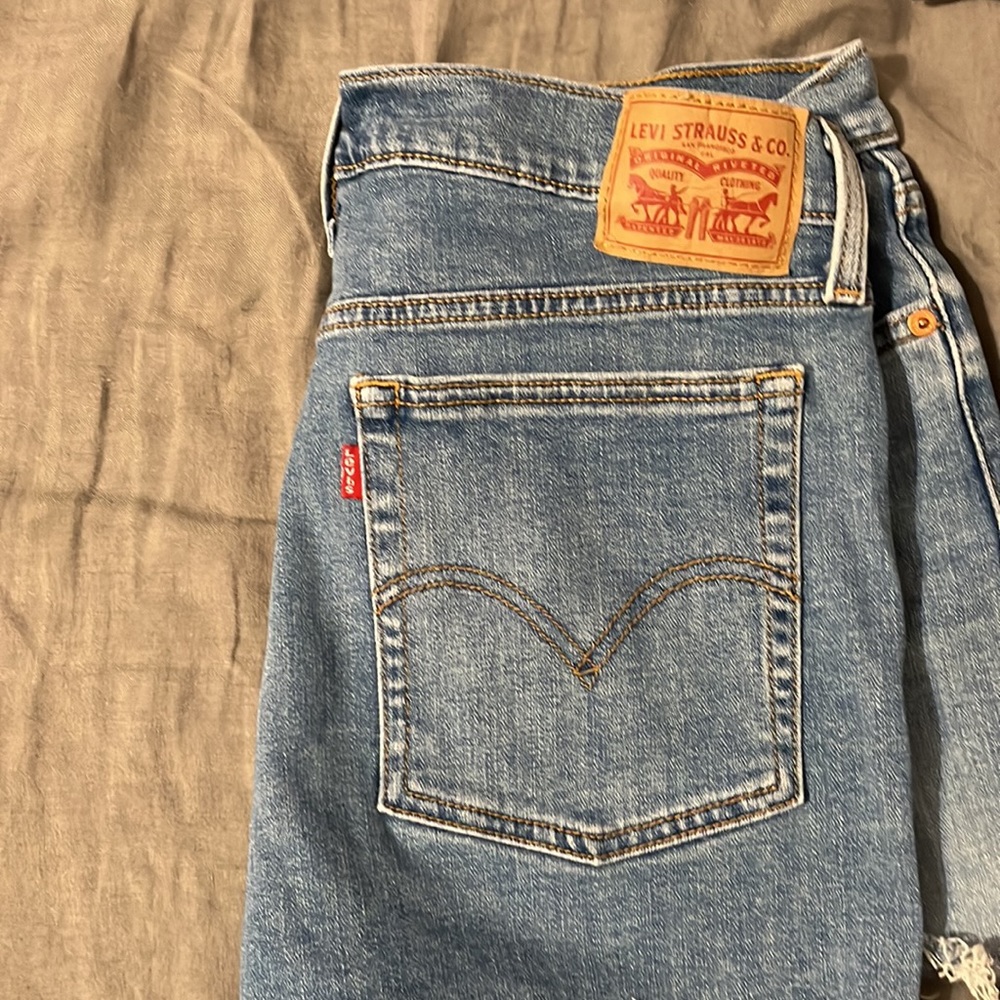 Levy High Rise Shorts - Picture 3 of 5